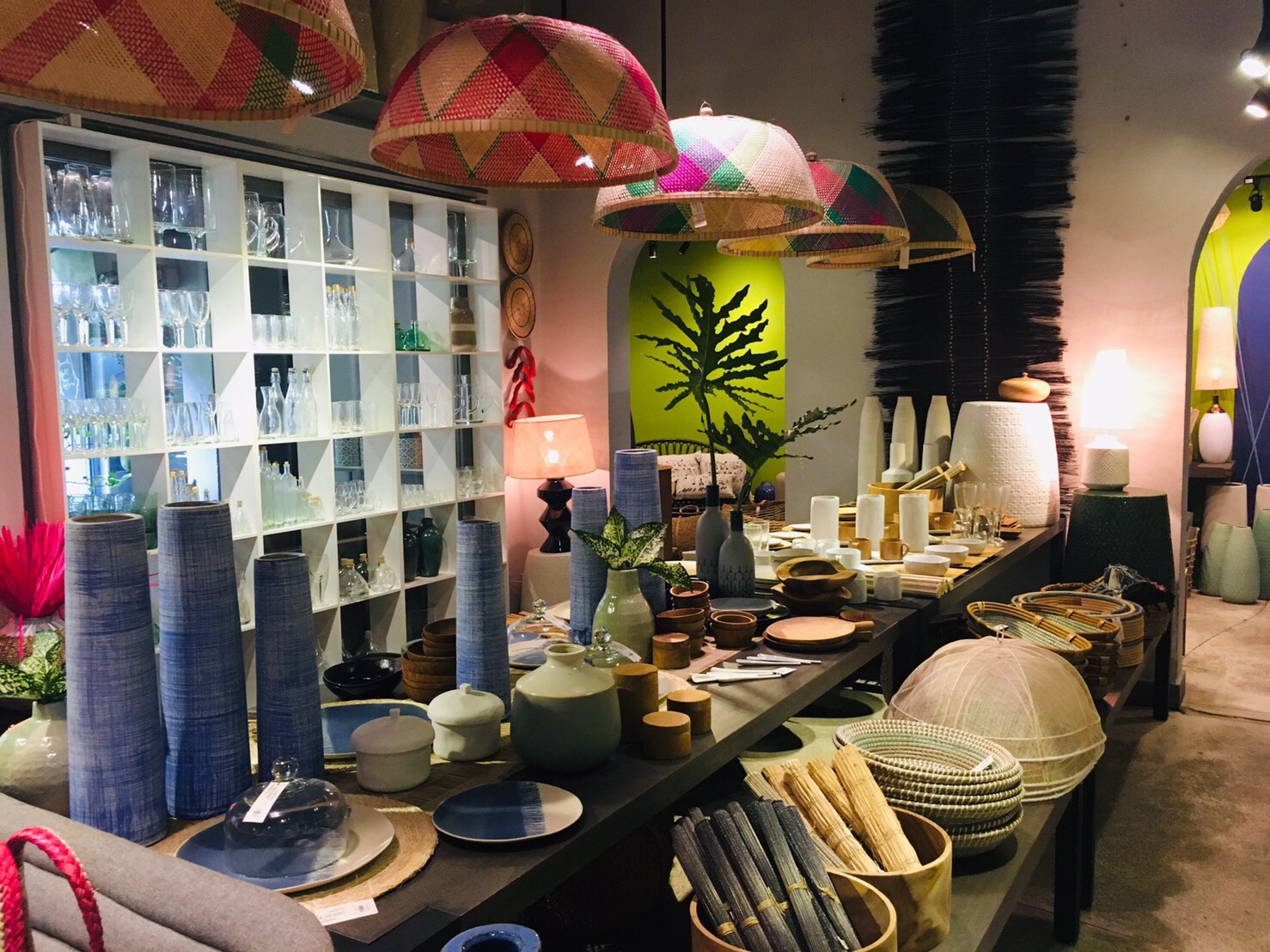 タオディンの雑貨屋 -ベトナムプランページ