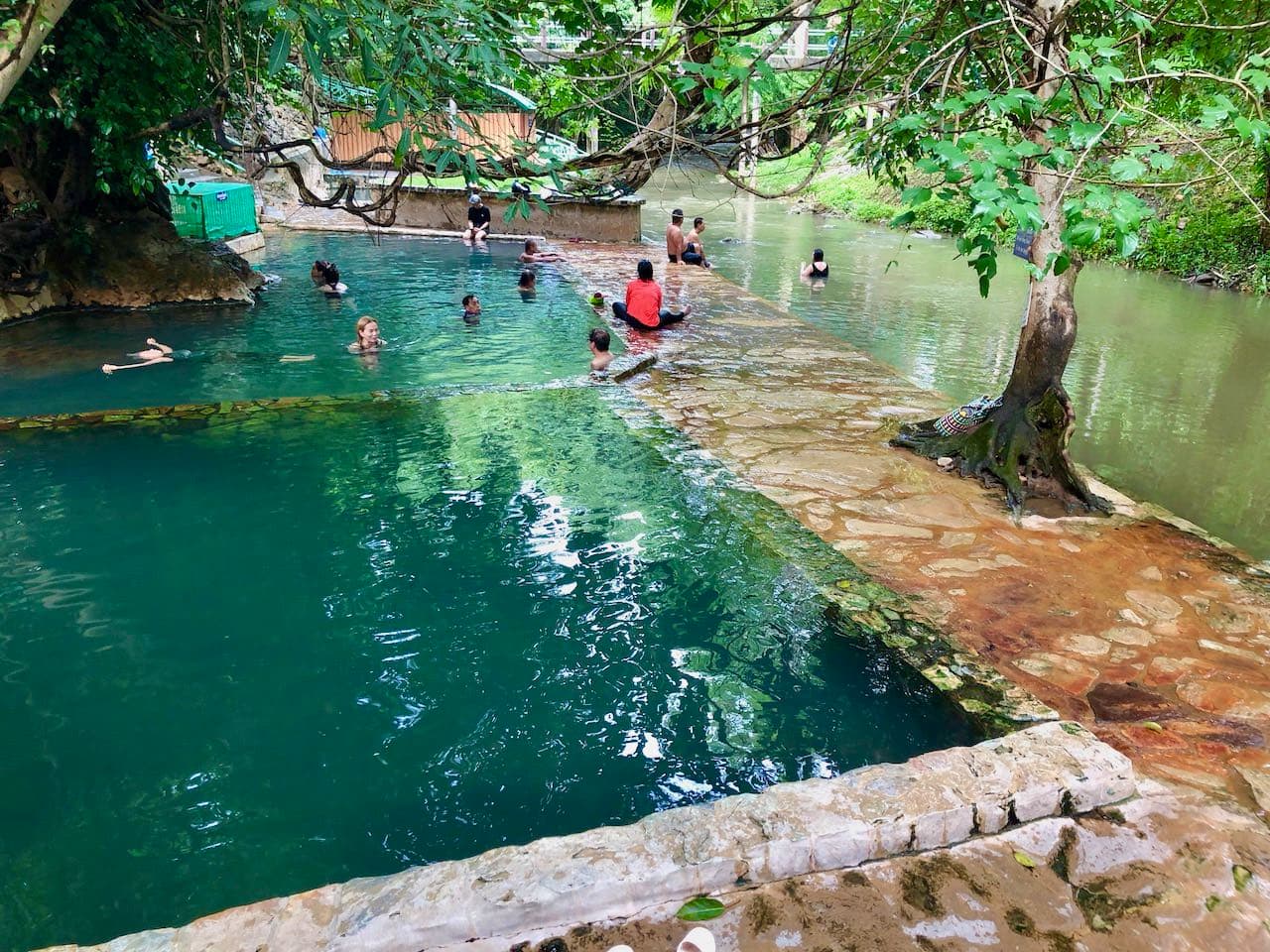 タイの秘境に露天風呂！？
