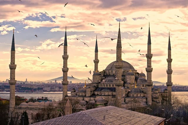 トルコ　イスタンブールにあるスルタアフメト・モスク（ブルーモスク）
