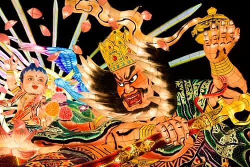 青森のねぶた祭り