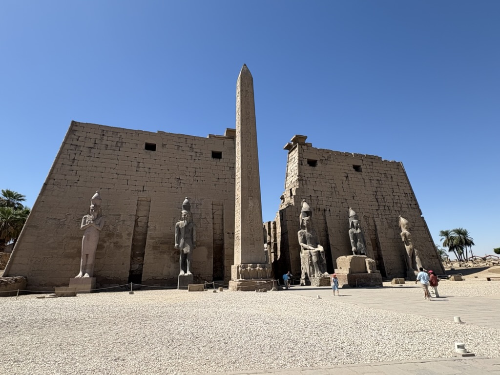 【旅行記vol.2】王家の生命力が宿る、ルクソール神殿へ