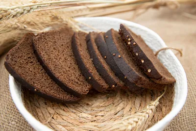 地熱ライ麦パン（Rúgbrauð）