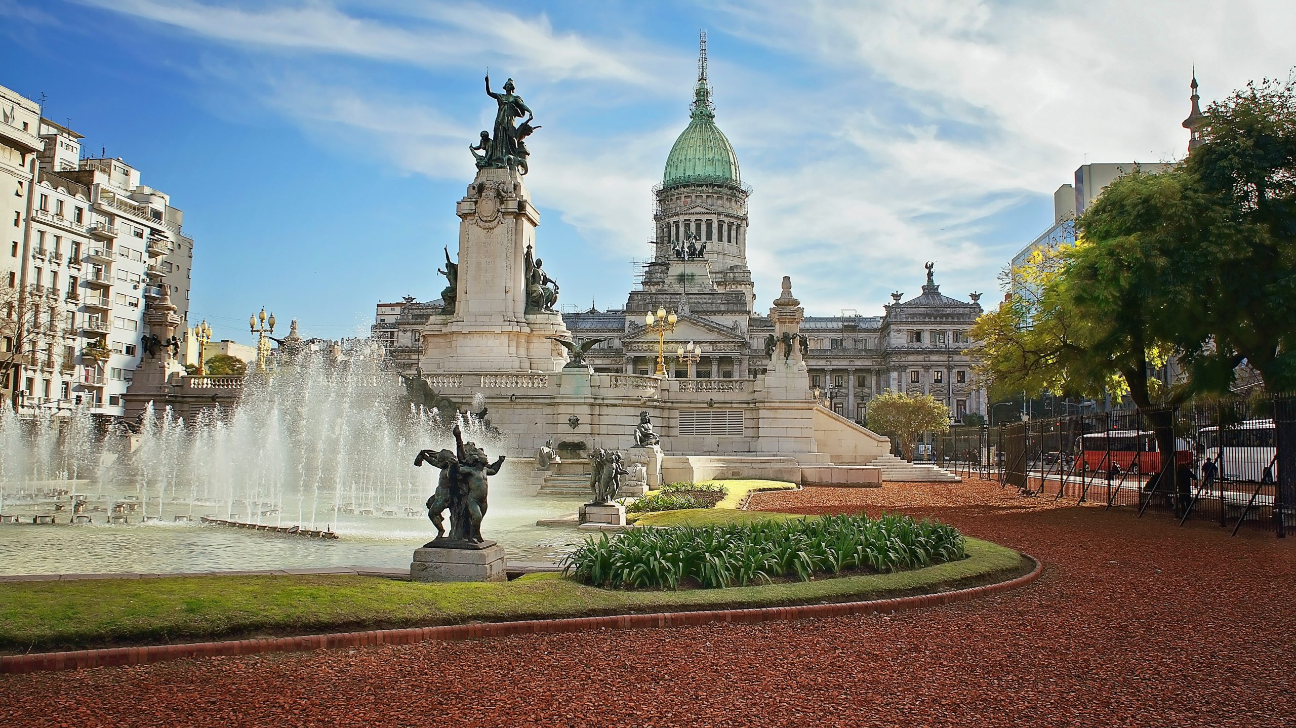 Argentine domicile 25/26